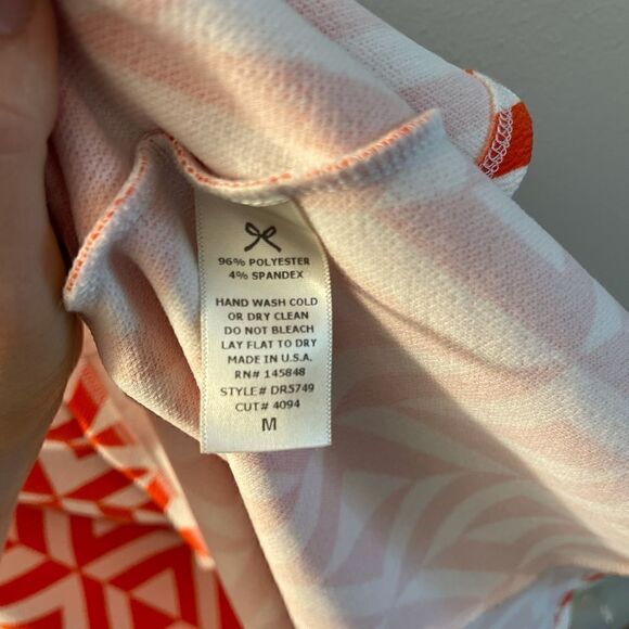 Everly dress size medium  - Picture 3 of 4